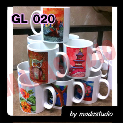 แก้วมัคเซรามิคขาว