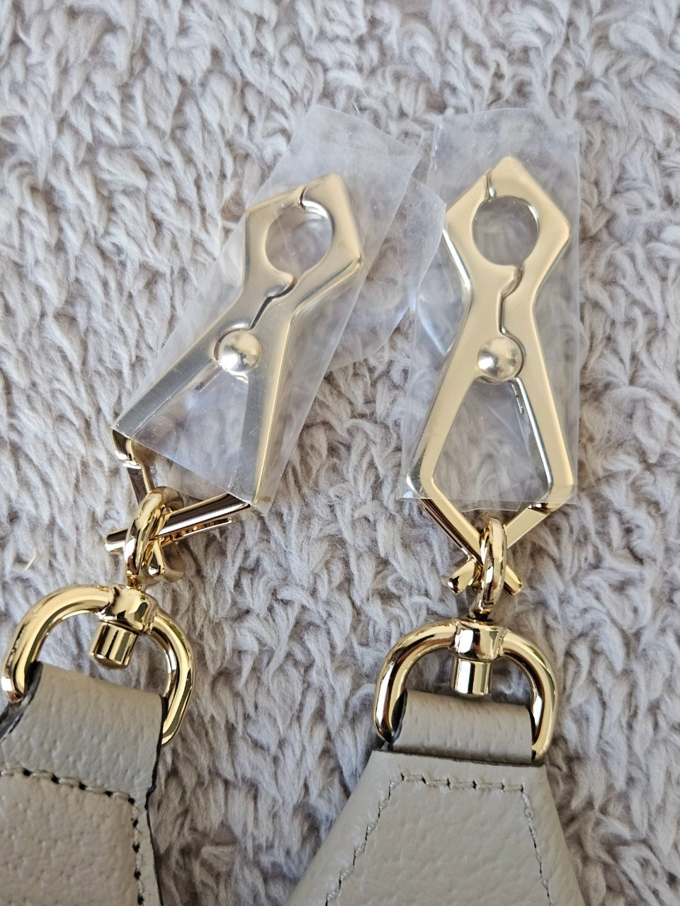 Gucci Jackie 1961 Small beige