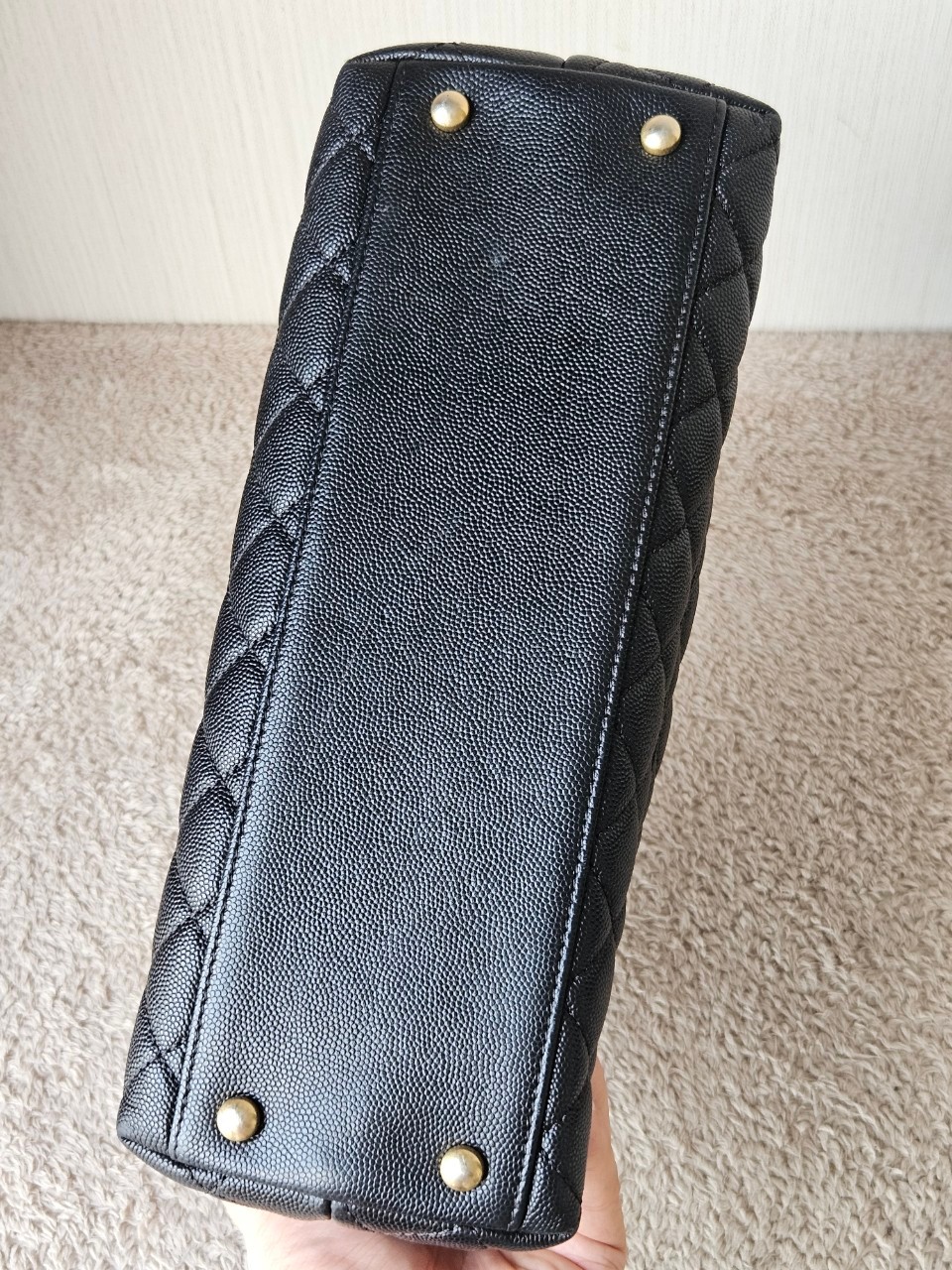 Chanel Coco 10.5 Caviar Lizard holo26