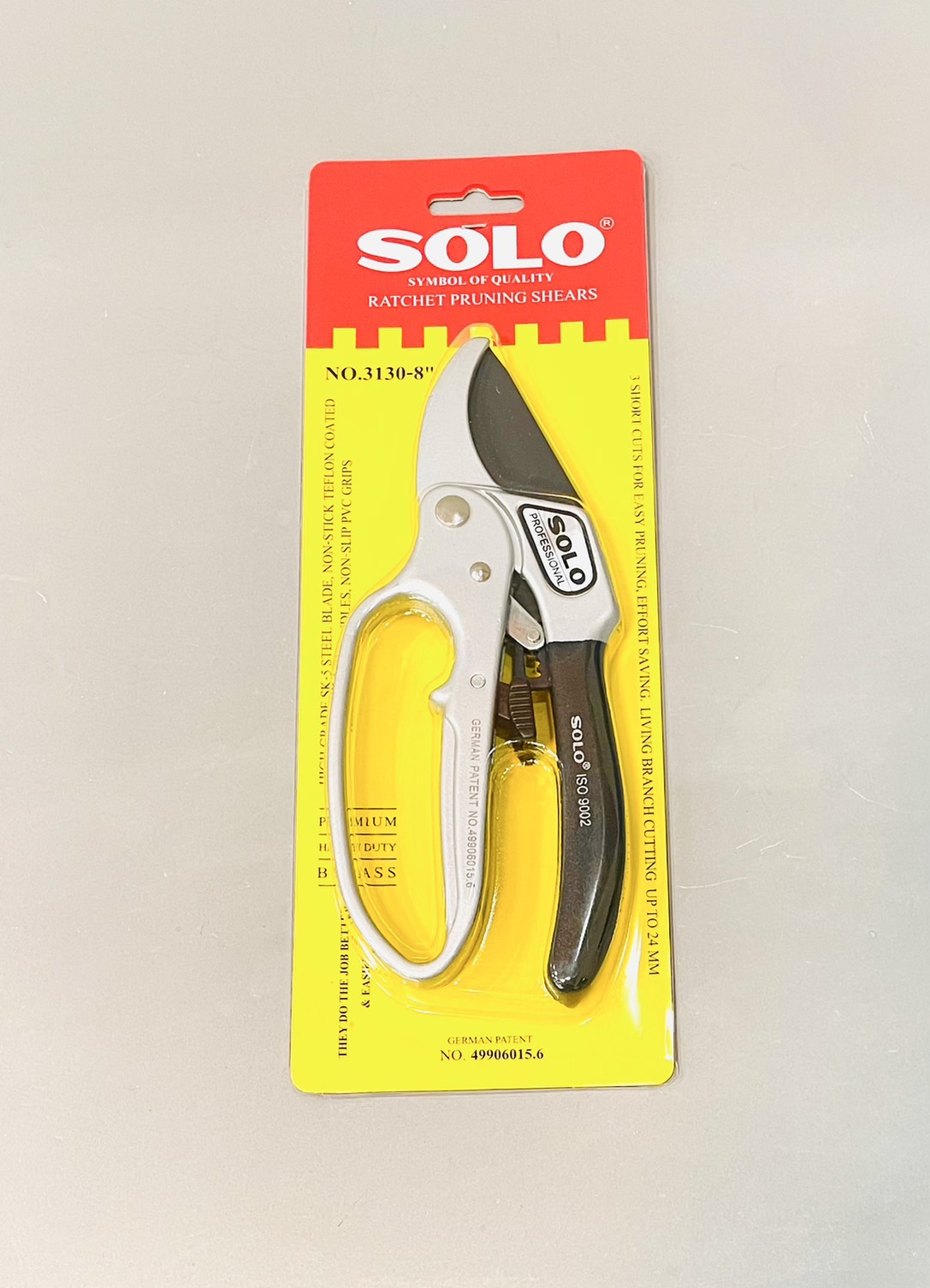 กรรไกรตัดกิ่งไม้ 3จังหวะ Solo 8" No.3130-8