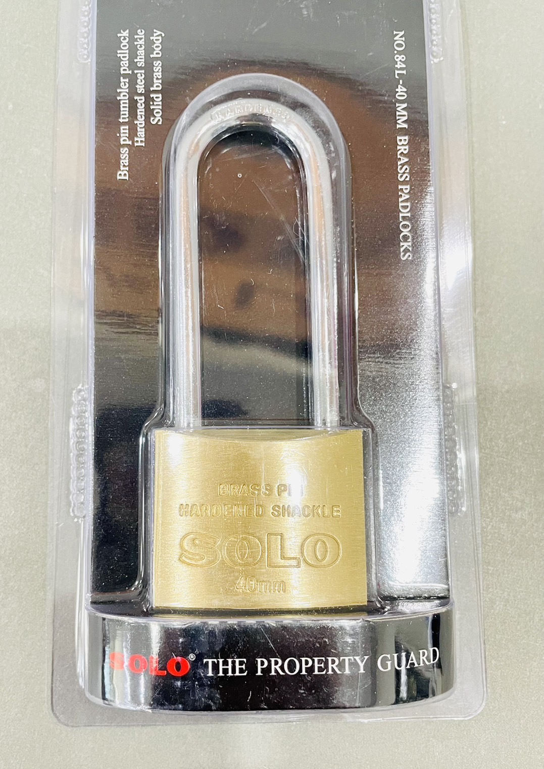 กุญแจสปริงทองเหลือง คอยาว Solo