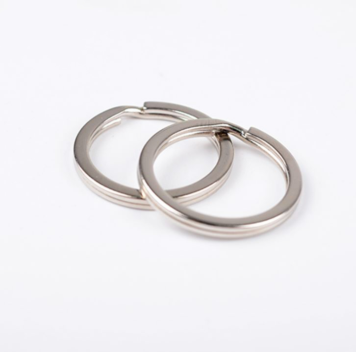 ขายส่ง (25ชิ้น, 50ชิ้น,100ชิ้น) อะไหล่พวงกุญแจ ห่วงพวงกุญแจ แบบแบน ห่วงซ้อน สีเงิน(นิเกิ้ล) วงนอก 25มิล-50มิล*ใหญ่*