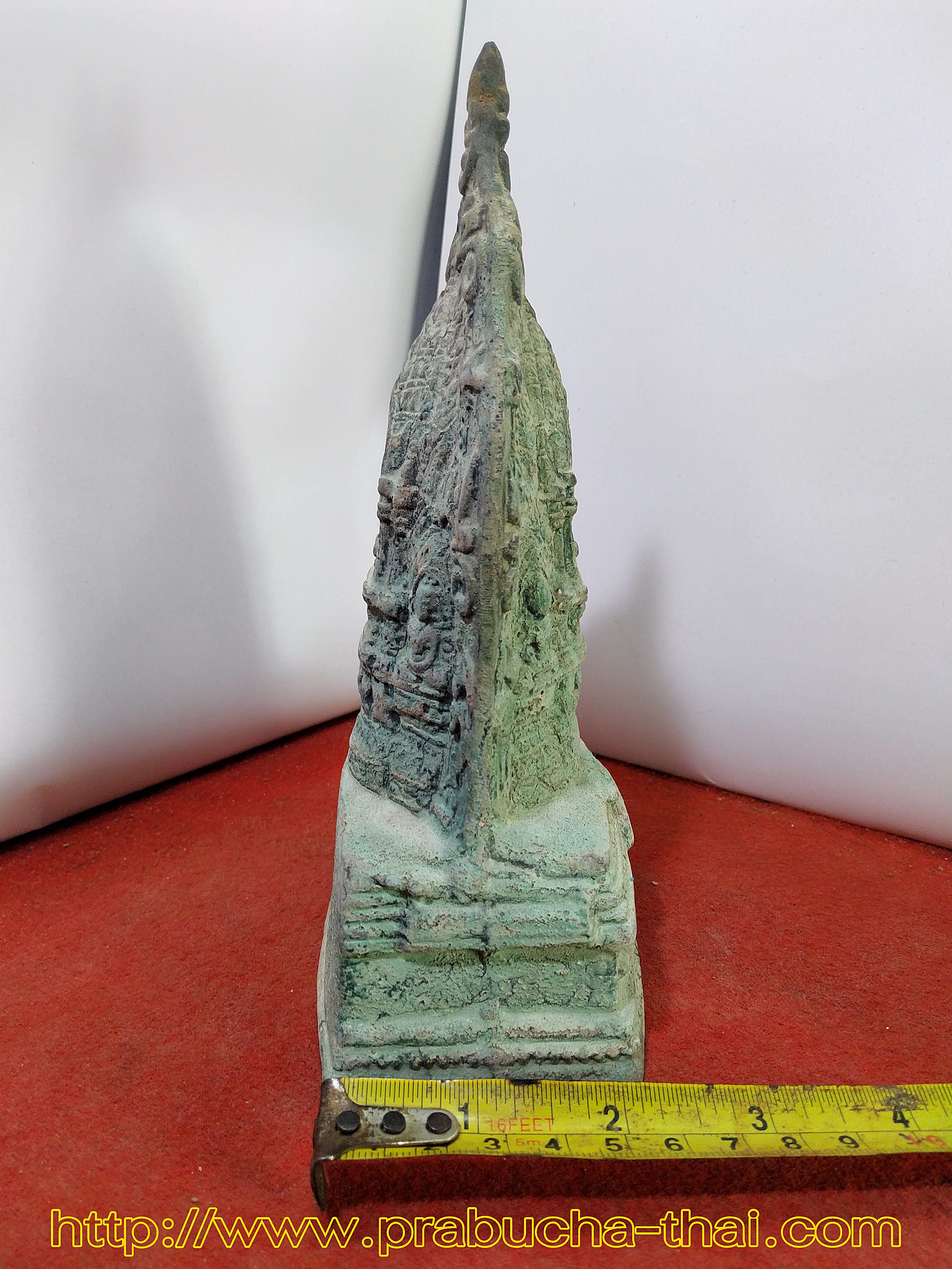 พระซุ้มกระรอก กระแต ลพบุรี เนื้อโลหะสำริด