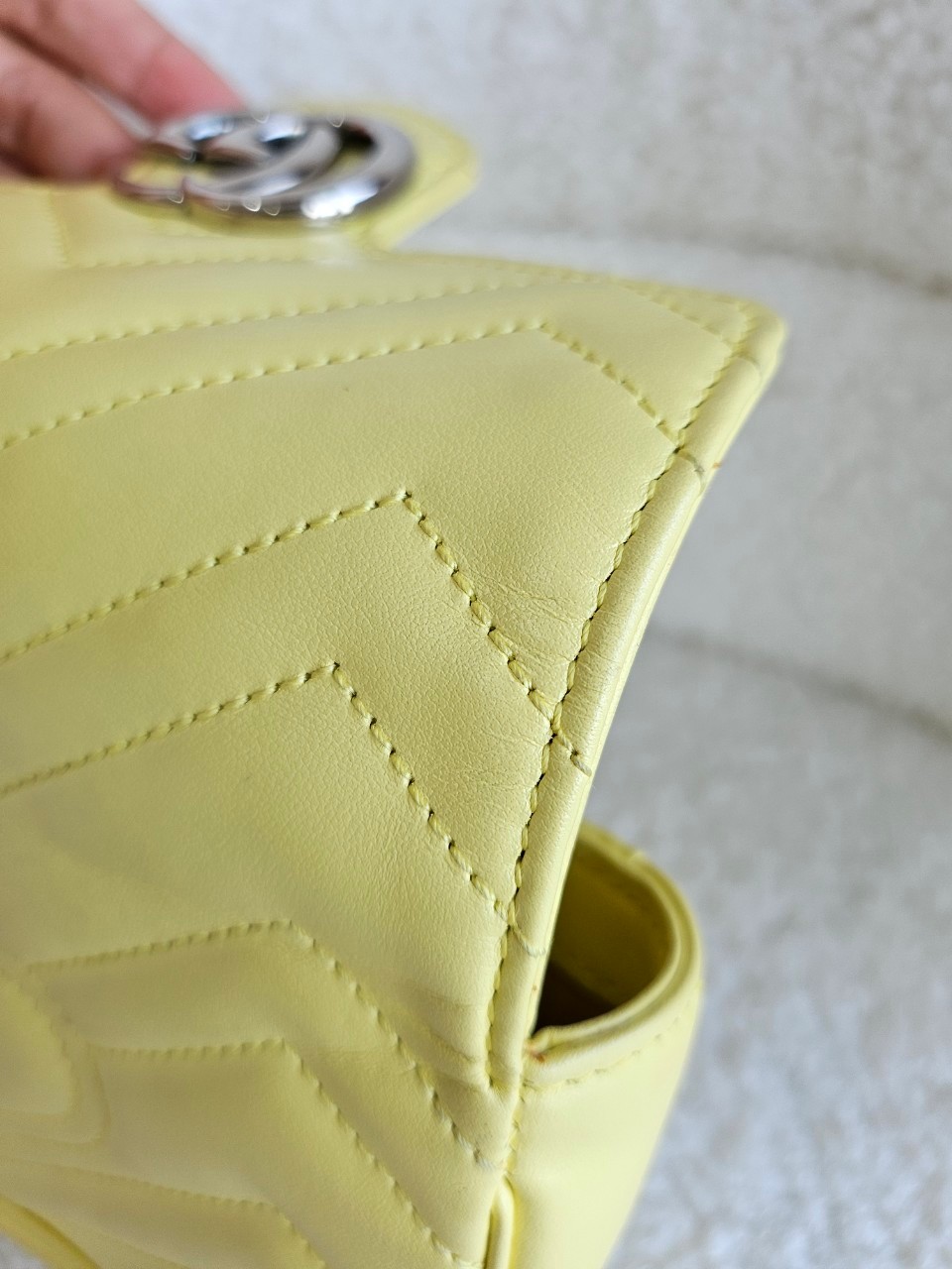Gucci Marmont Super Mini สีเหลือง