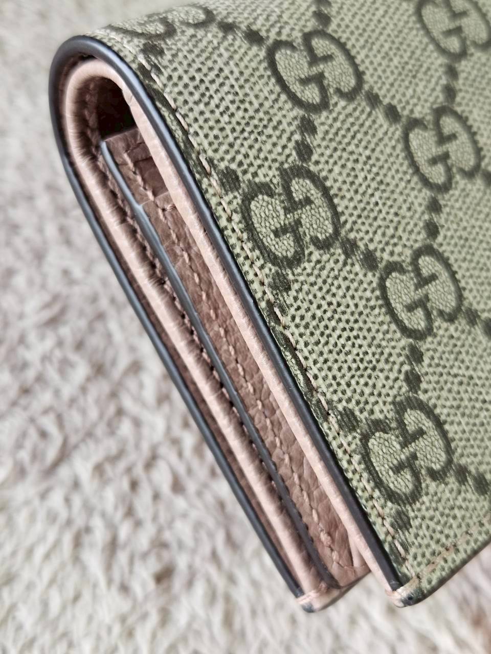 Gucci GG Marmont Bi Color Card Case Wallet