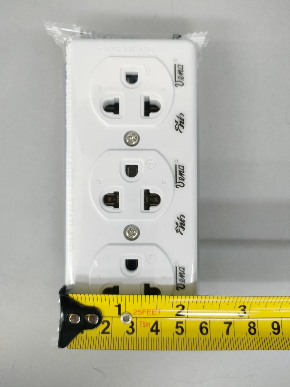 ปลั๊กลอย 3 ที่ วีน่า GR1633 มีกราวน์