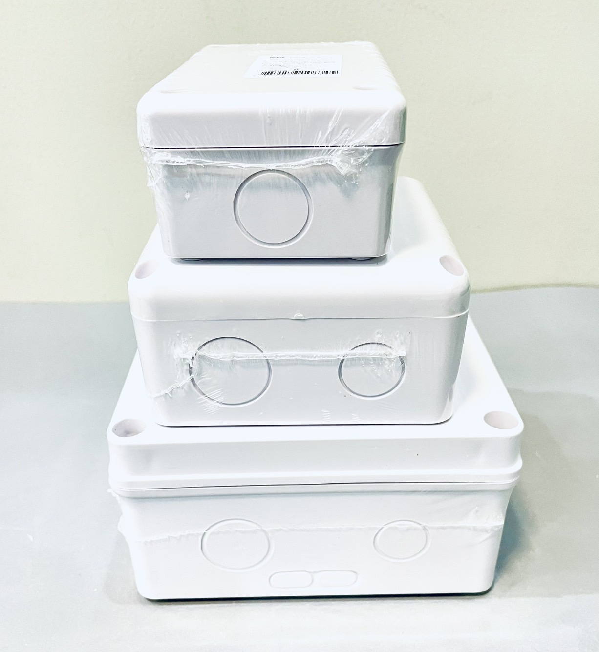 กล่องกันน้ำขาว นาโน Nano / TTM