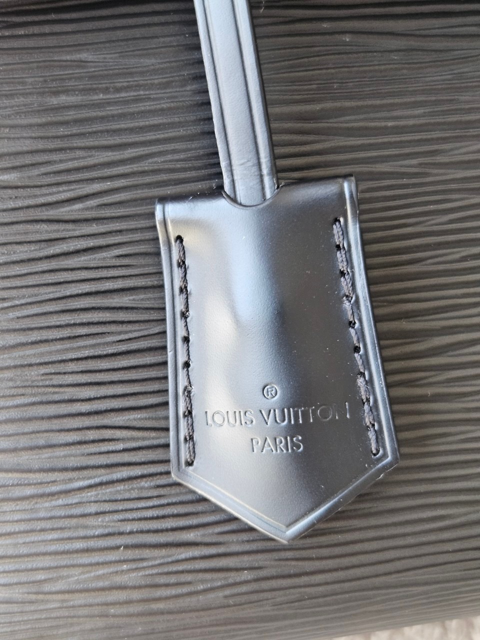 LV M41312 Cluny BB EPI microchip