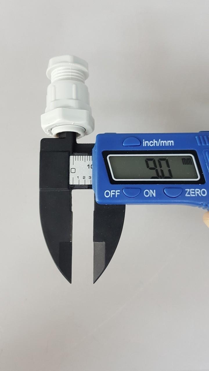 เคเบิลแกลน สีเทา