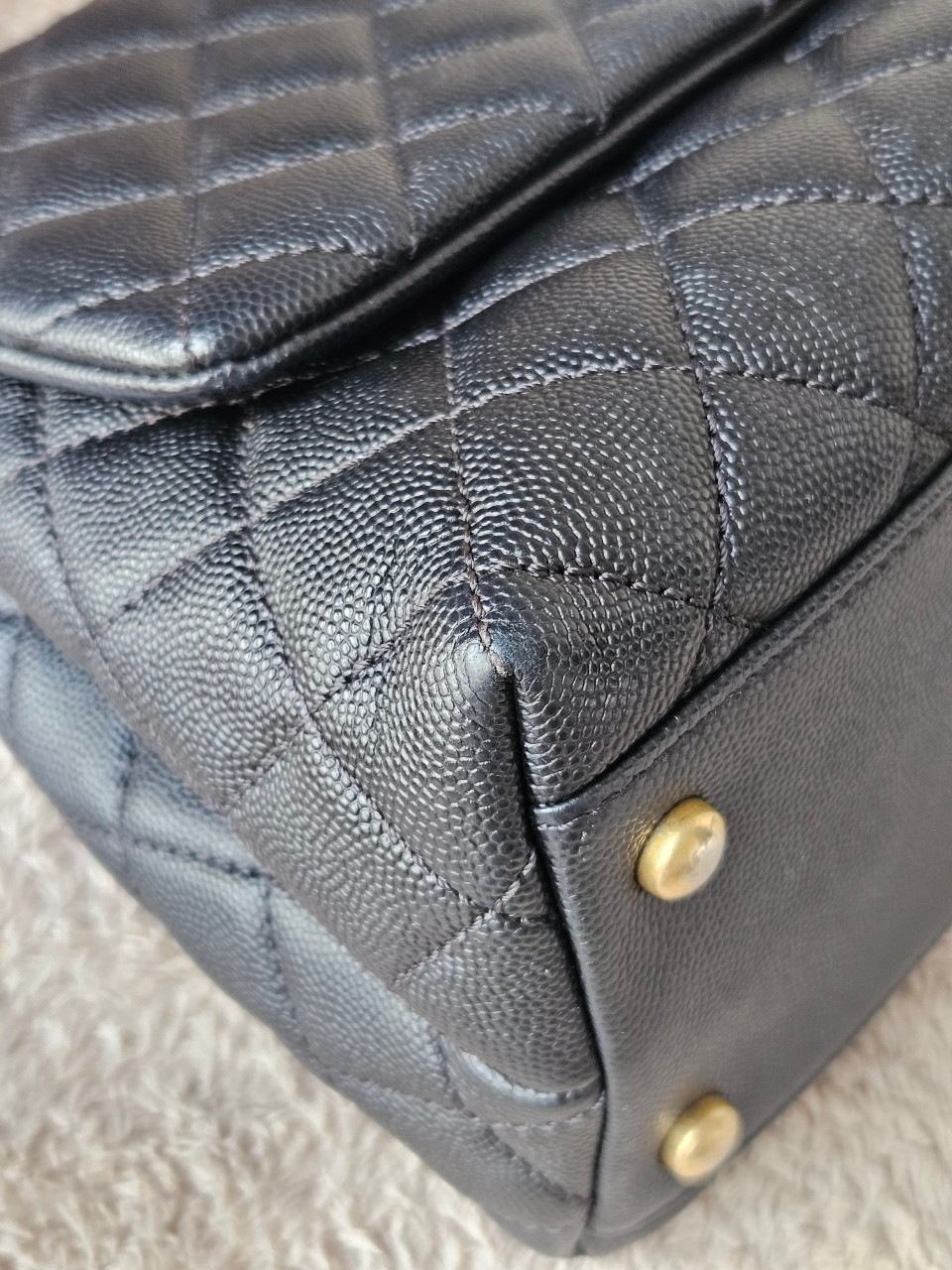 Chanel Coco 10.5 Caviar Lizard holo26