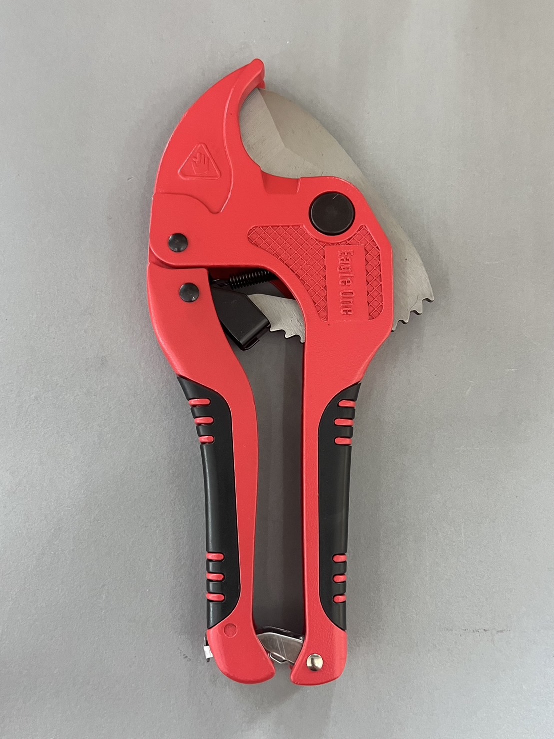 กรรไกรตัดท่อ PVC Eagle One/DINGQI