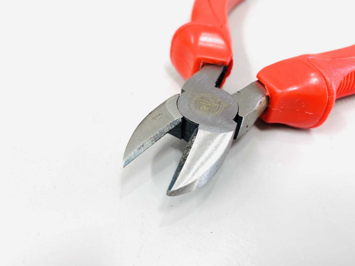 คีมปากเฉียง Eagle One / Dingqi