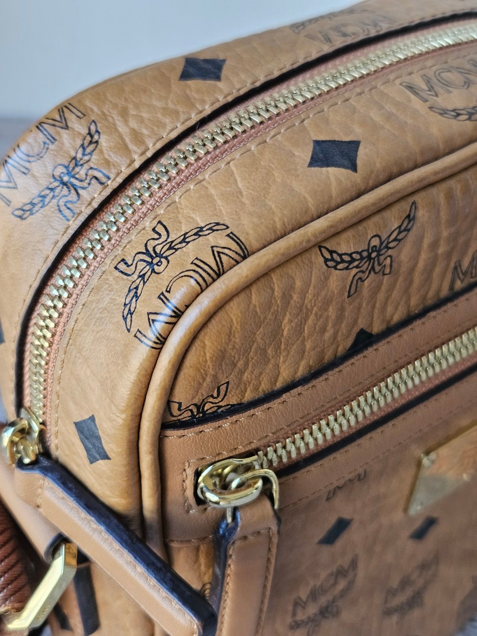 MCM Crossbody Mini Conyac