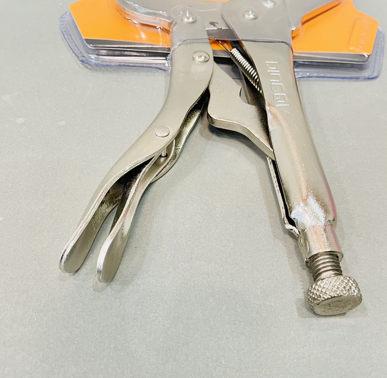 คีมล็อค ตัว C 11"