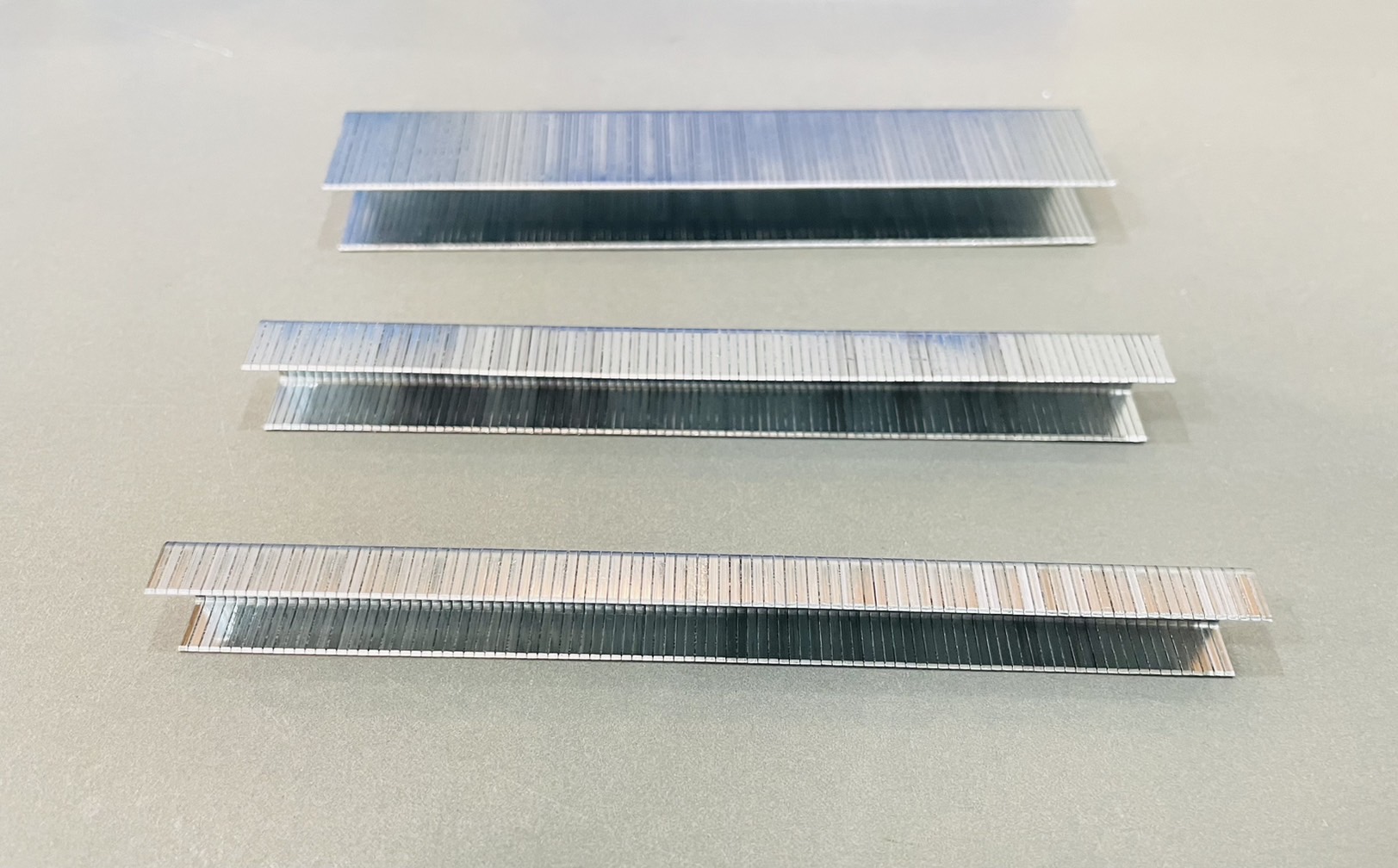 ลูกแม็กปืนลม ขาคู่