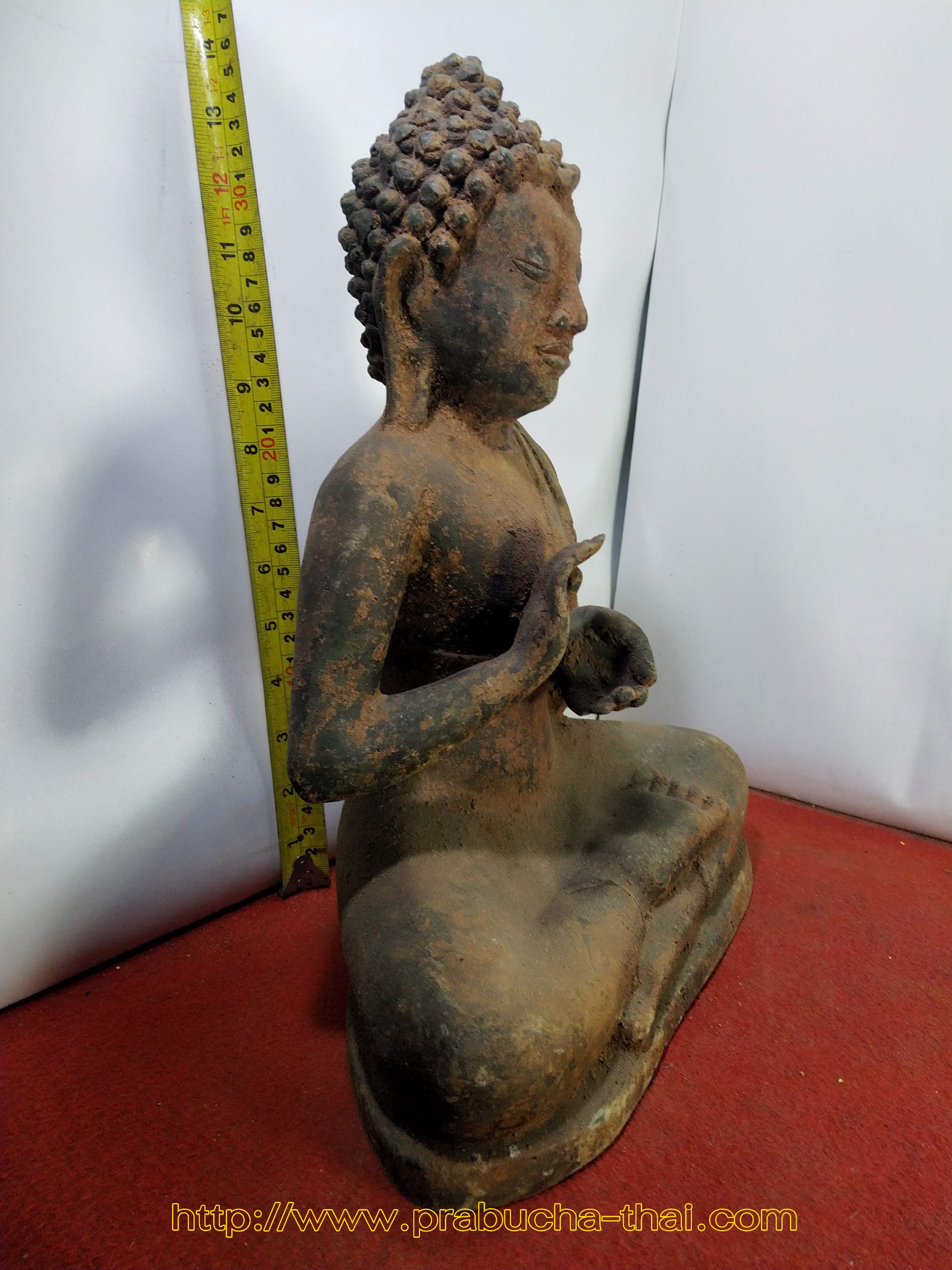 พระพุทธทราวดี ปางสนเข็ม หน้าตัก 9 นิ้ว เนื้อโลหะสำริดสภาพ