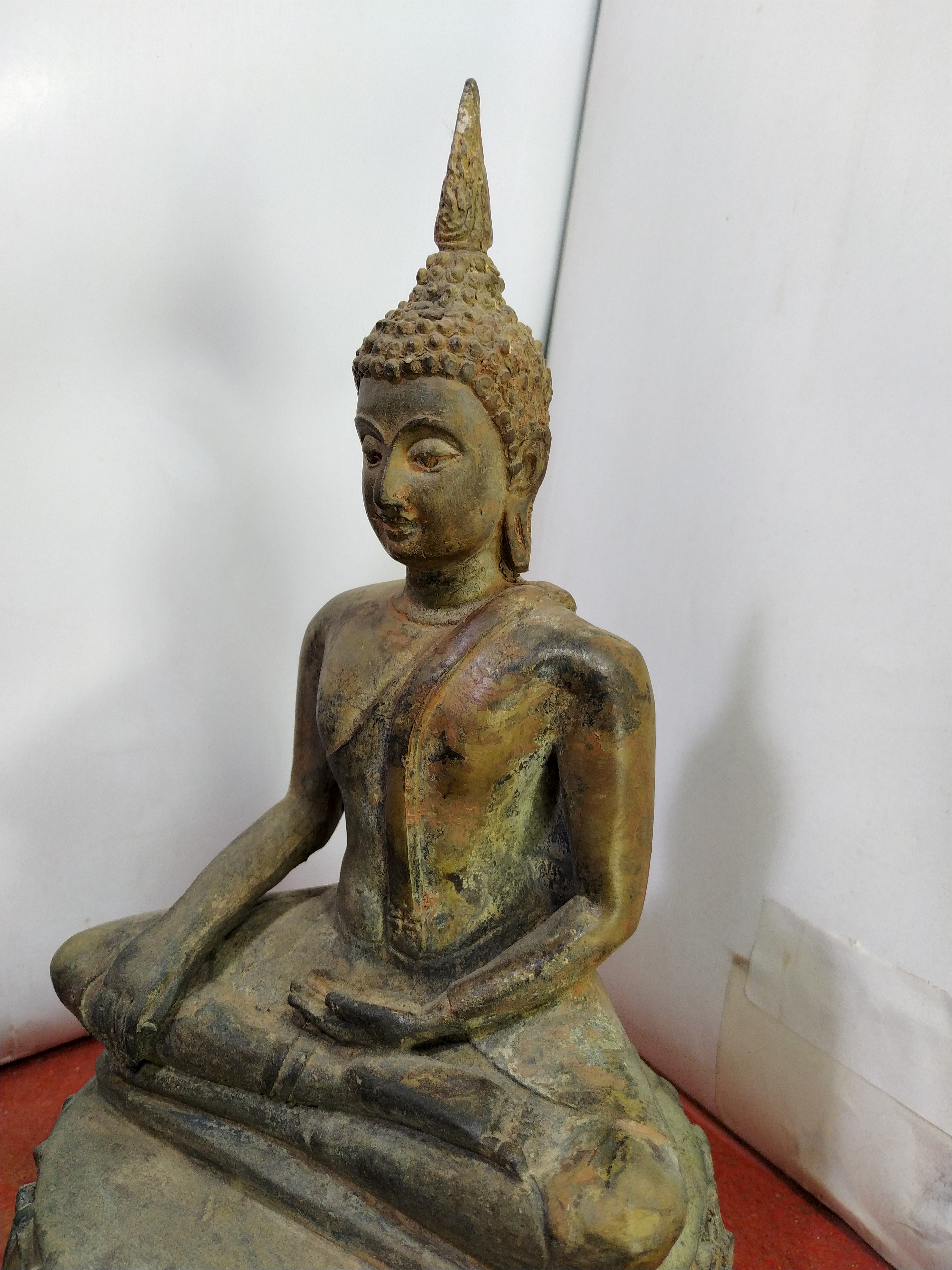 พระพุทธสุโขทัย ฐานดอกบัว หน้าตัก 5 นิ้ว เนื้อสำริด สภาพเก่า
