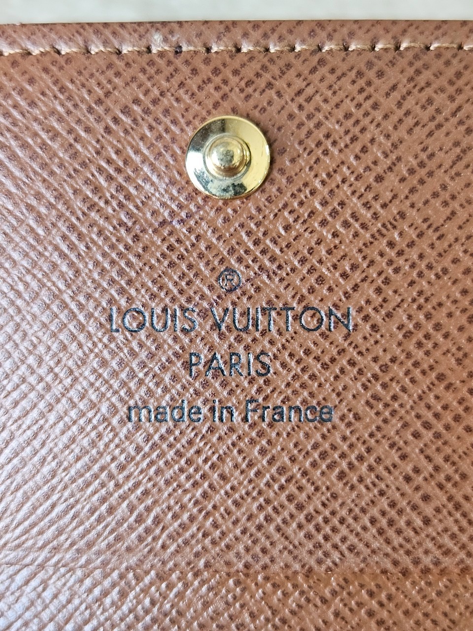 LV Envelope Carte De Visite Microchip