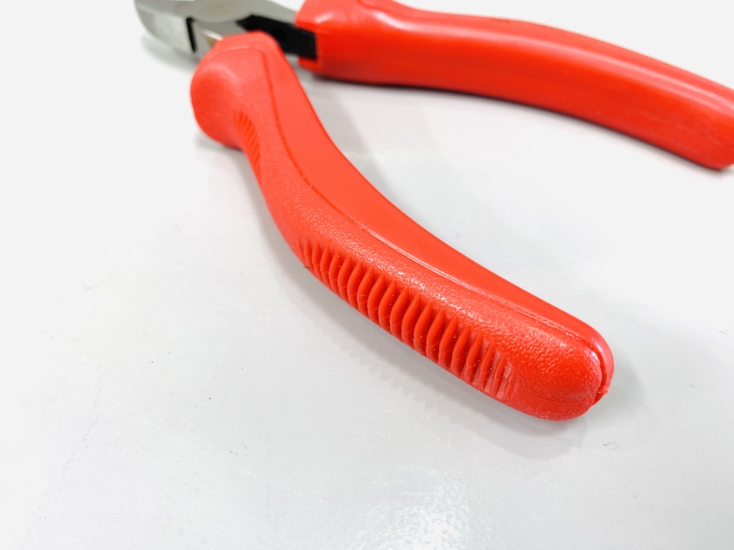 คีมปากเฉียง Eagle One / Dingqi