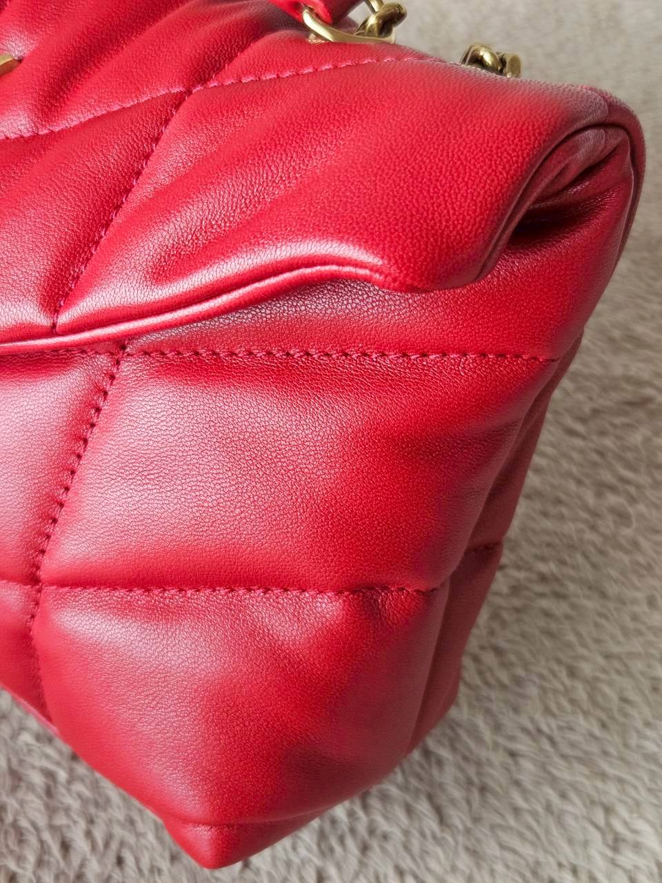 YSL Toy Puffer Mini Bag สีแดง