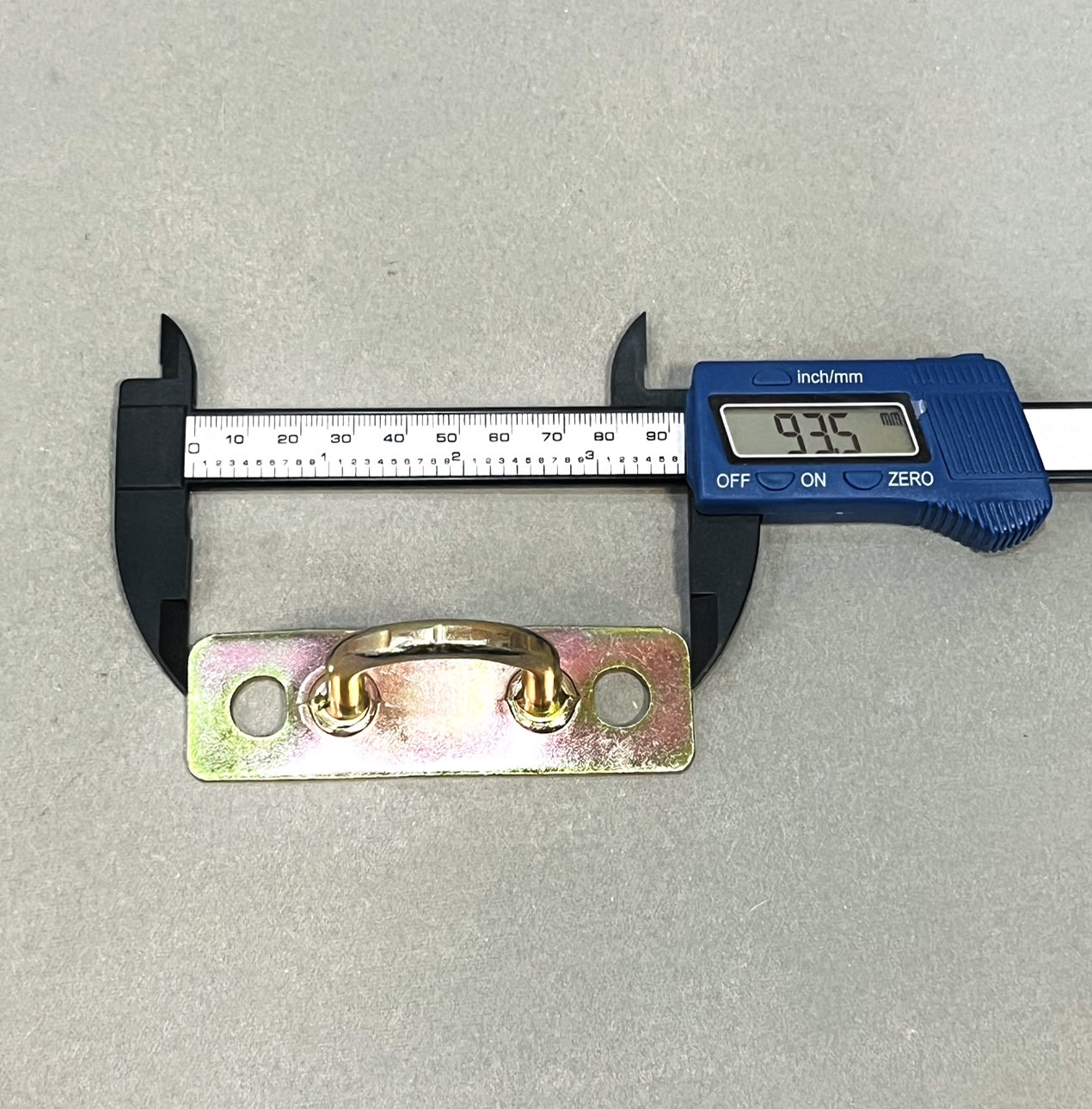 ตะขอแขวนเพดาน ตัวยู