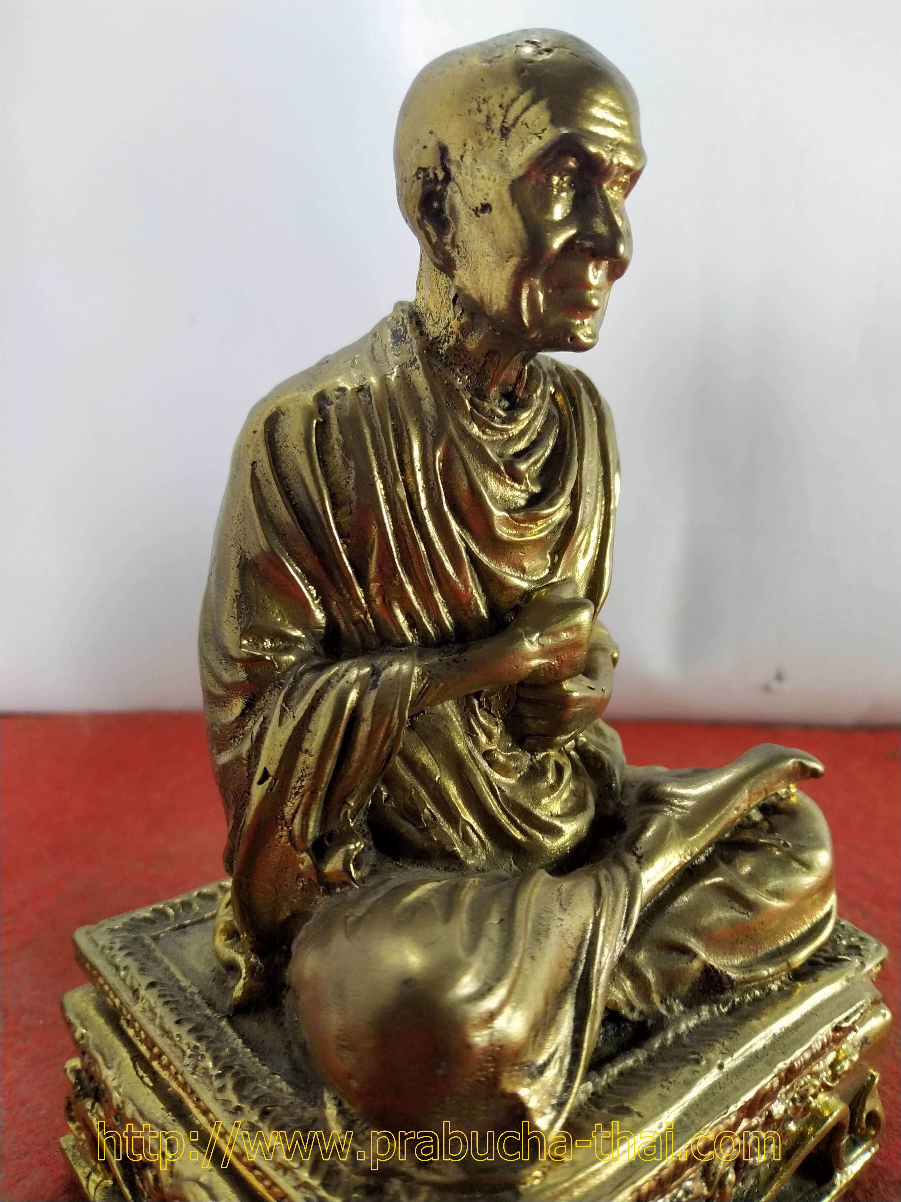 สมเด็จพระพุฒาจารย์ (โต พฺรหฺมรํสี) ฐาน 3 นิ้ว เนื้อทองเหลืองขัดเงา