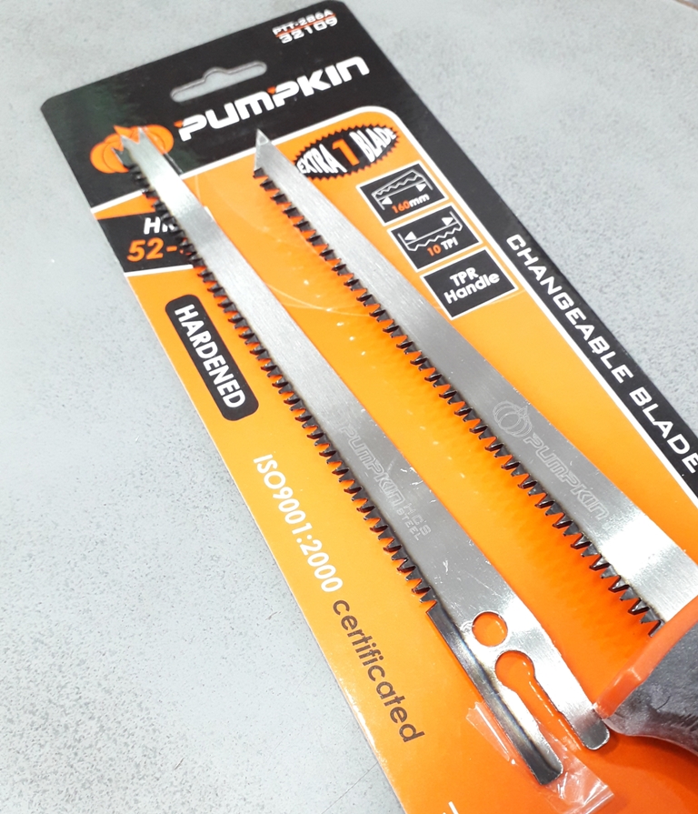 เลื่อยฉลุฝ้า รุ่น 2 ใบ (ใบเลื่อยปลายแหลมและหยัก)