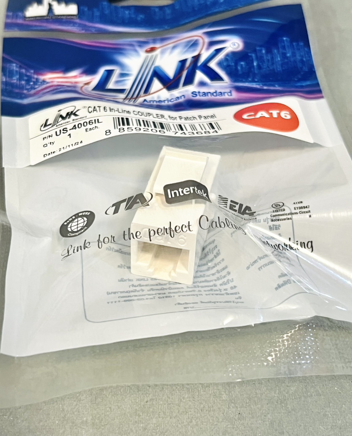 ตัวต่อสายแลนกลางทาง US-4006 CAT6 Link