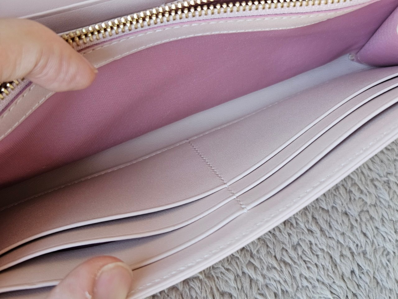 MCM Tracy Crossbody Wallet Pink