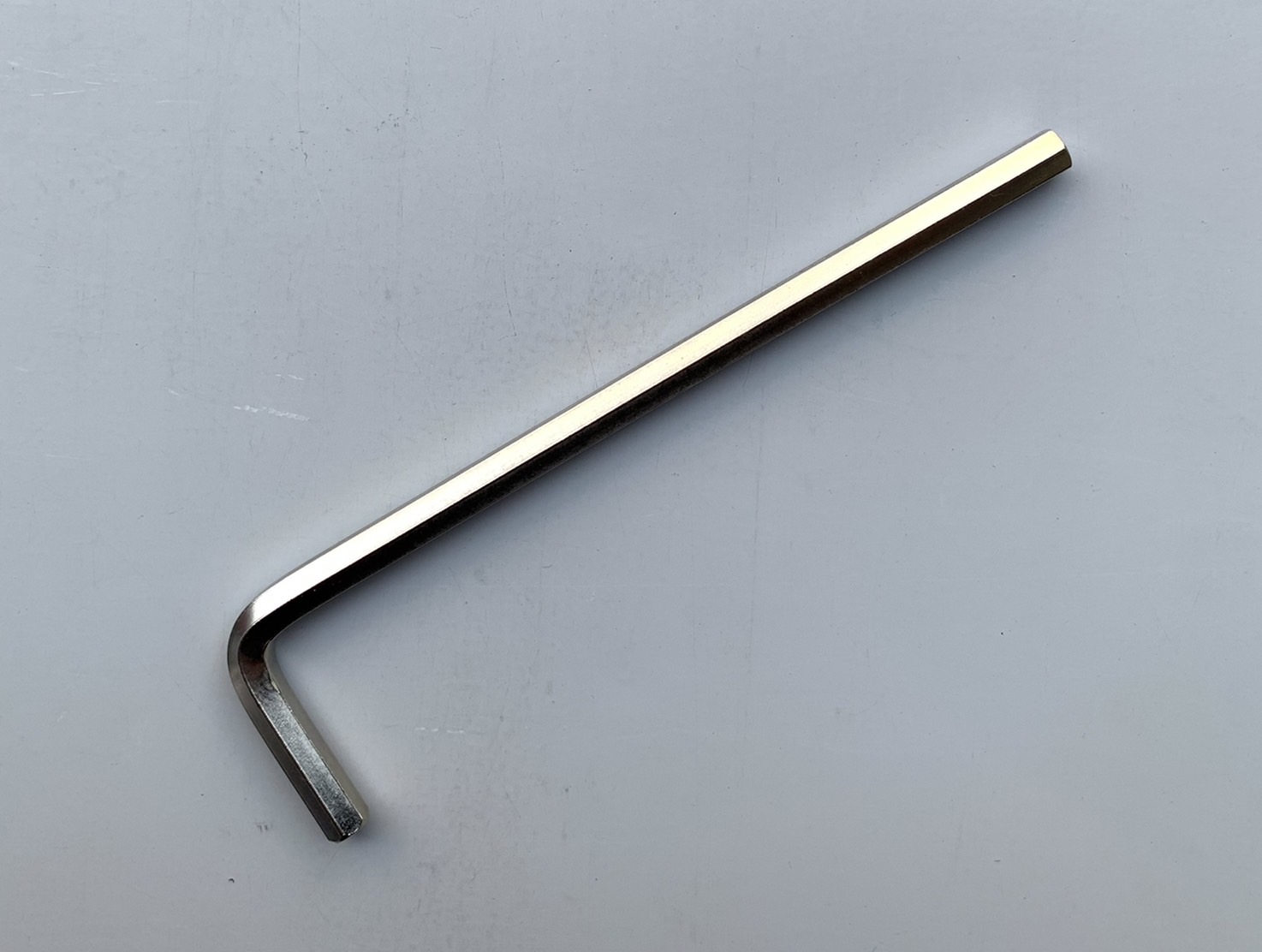 กุญแจหกเหลี่ยม หัวตรง Solo