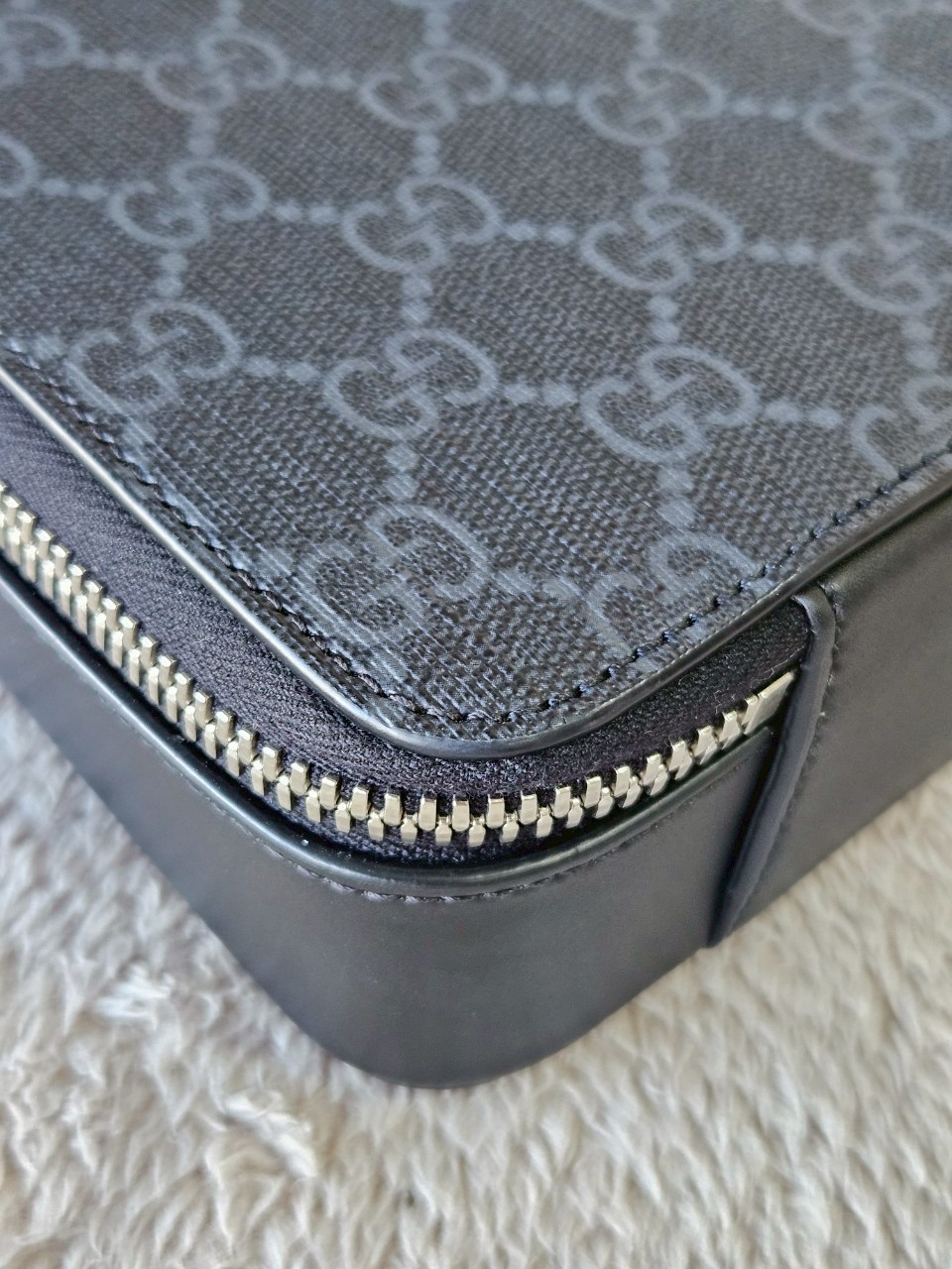 Gucci Black Small Shoulder Bag