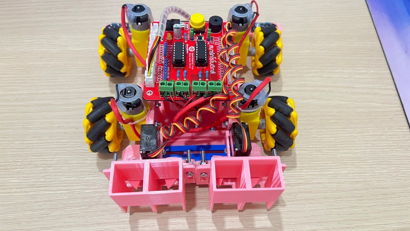 หุ่นยนต์ระดับสูง พร้อมบอร์ดขับหุ่นยนต์ SMR V1.10