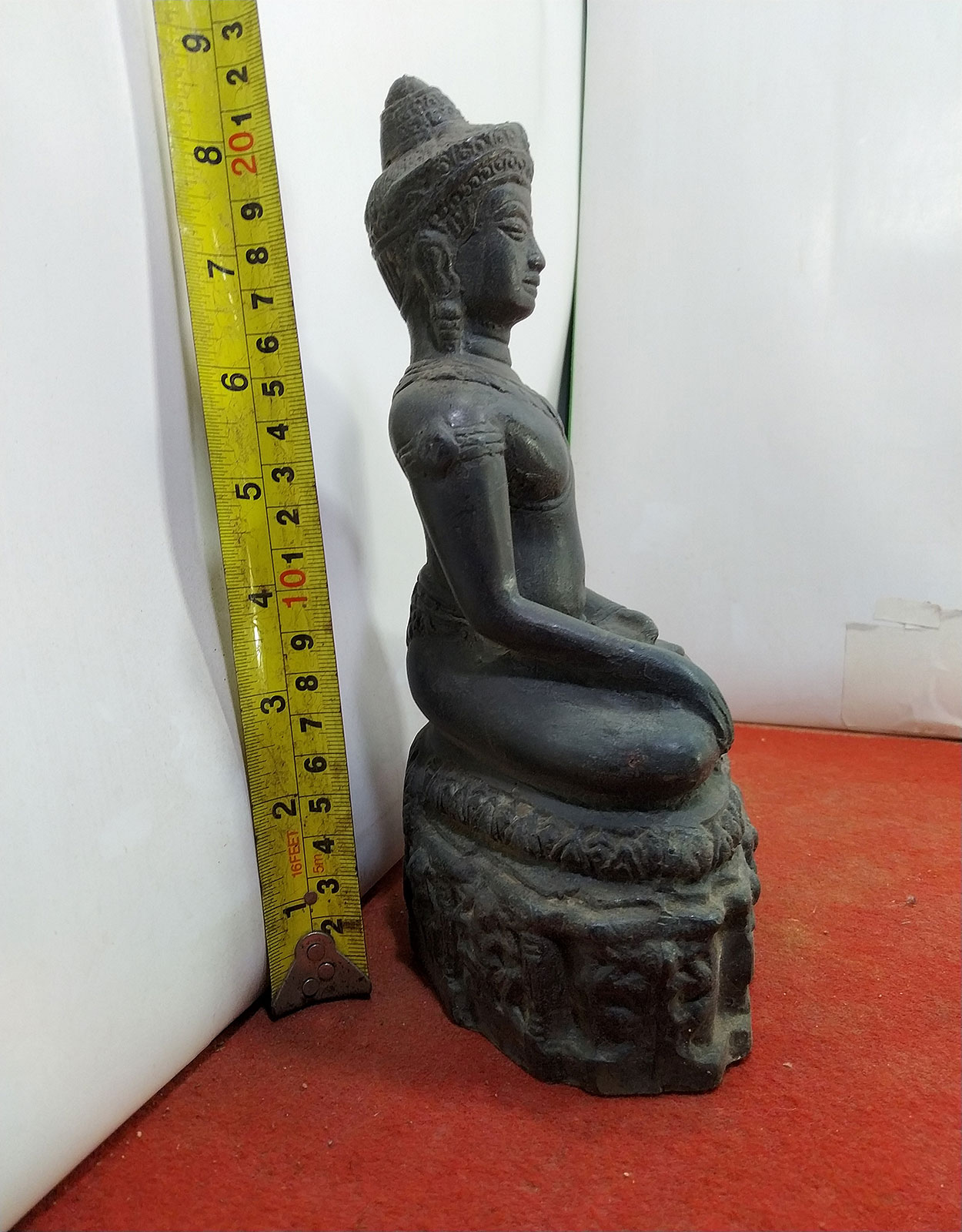 พระพุทธลพบุรี ทรงเครื่อง วานรล้อมฐาน หน้าตัก 5 นิ้ว เนื้อสำริด
