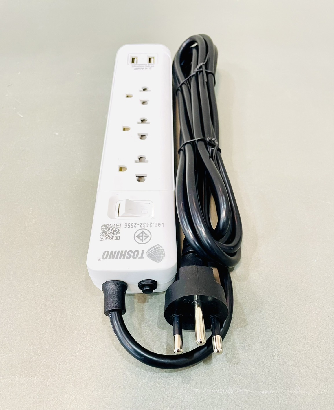 รางปลั๊กโตชิโน 4ที่3ม. USB