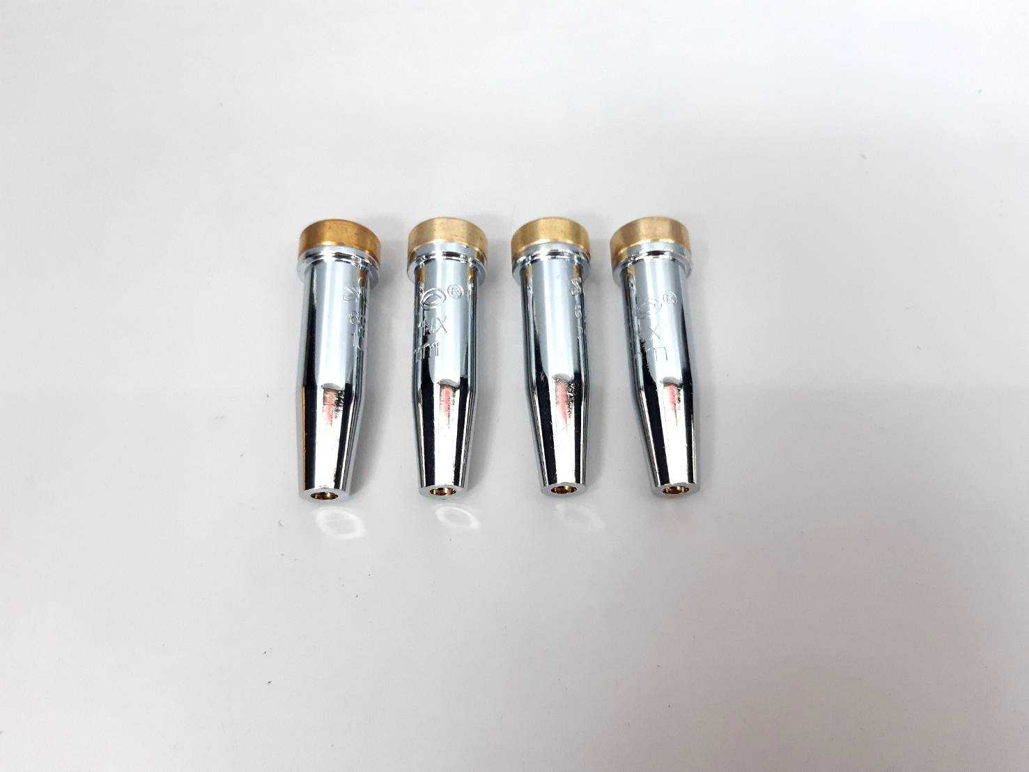 นมหนูหัวตัดแก็ส ซูโม่/นกอินทรี