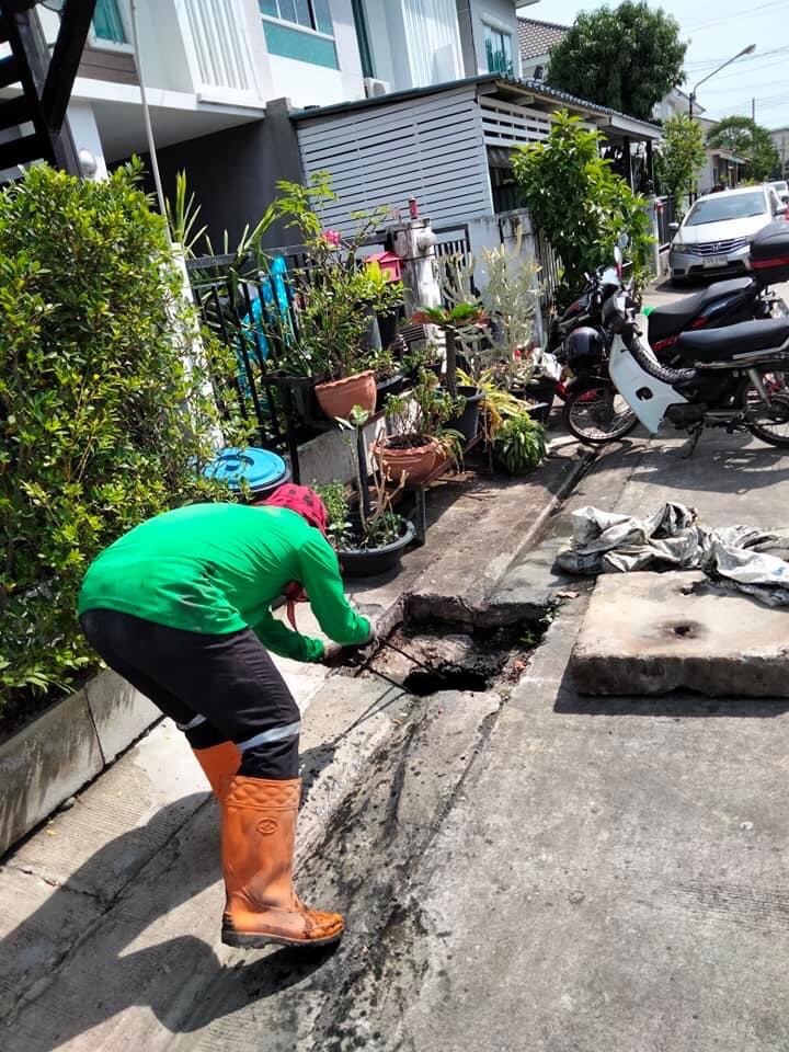 ดูดส้วมถนนหลวง 083-908-3504 ช่างโดม