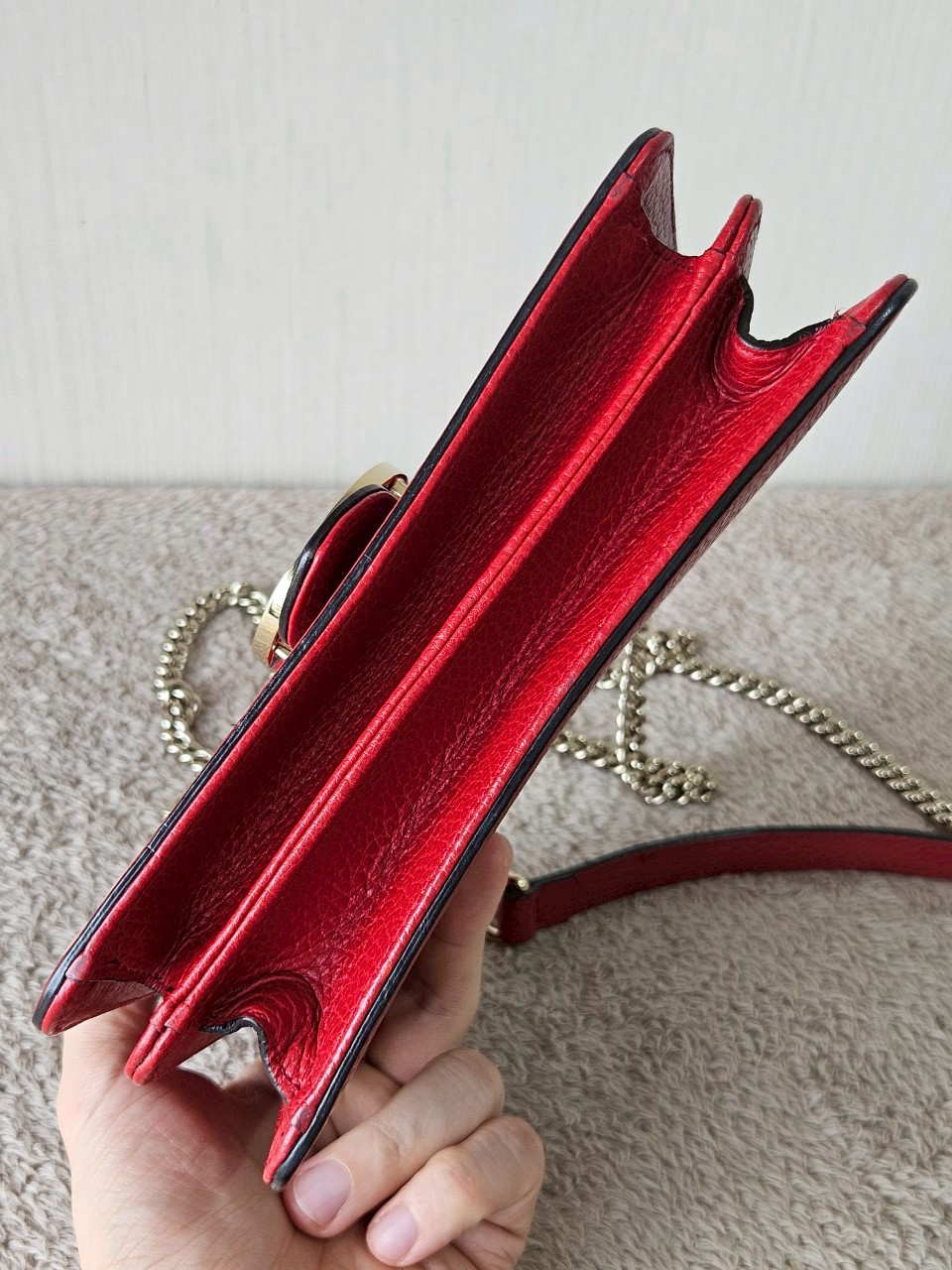 Gucci Interlocking Red