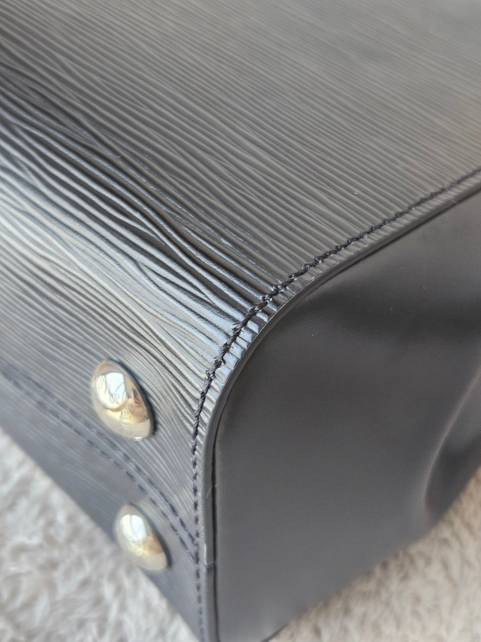 LV M41312 Cluny BB EPI microchip