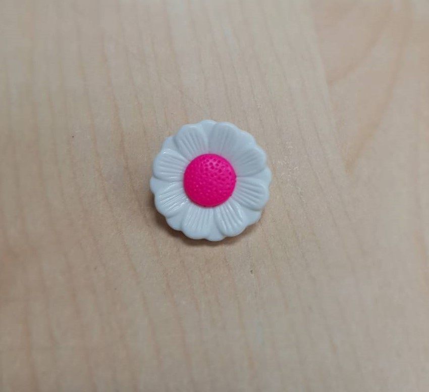 Daisy button - Pink col. (size 27L,1pc/pack)