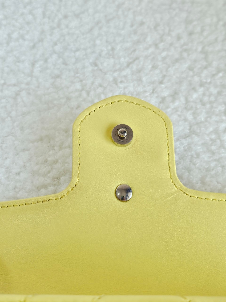 Gucci Marmont Super Mini สีเหลือง