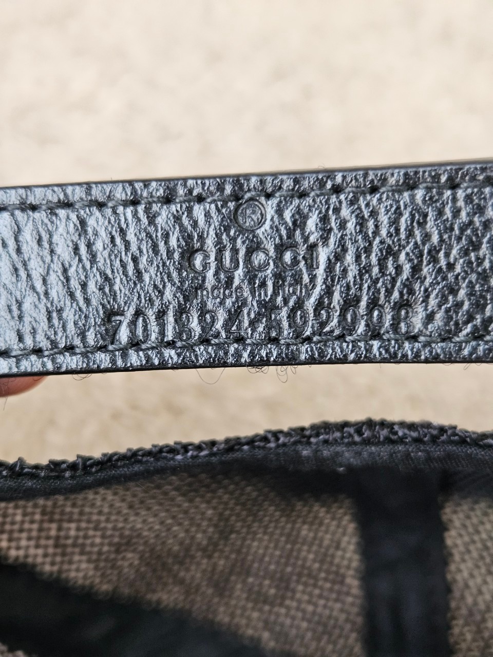 Gucci Black Baseball Red Embroidered Logo Cap size M