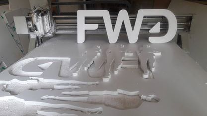 พลาสวูด 20 มม. Logo FWD เซาะ ขุด บ่ารับ วางไฟ ทำสี ติดอะคริลิค่ใส 15 มม. พร้อมติดตั้ง