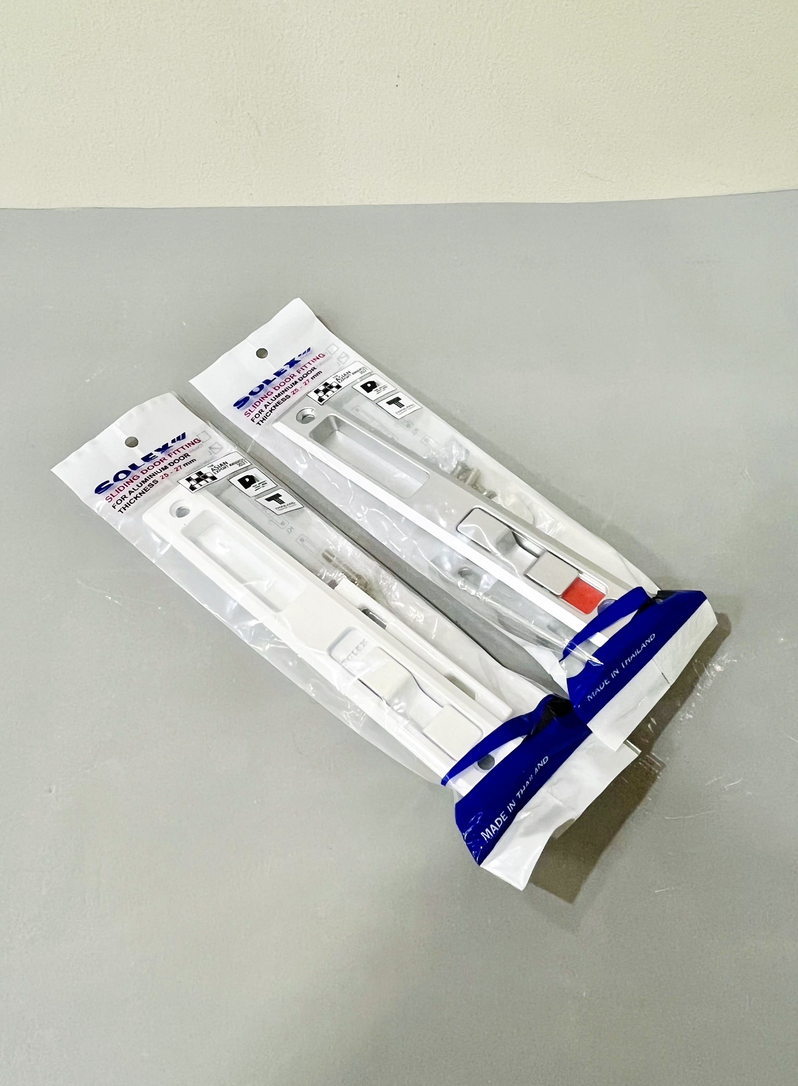 มือจับบานเลื่อน หน้าต่าง Solex L