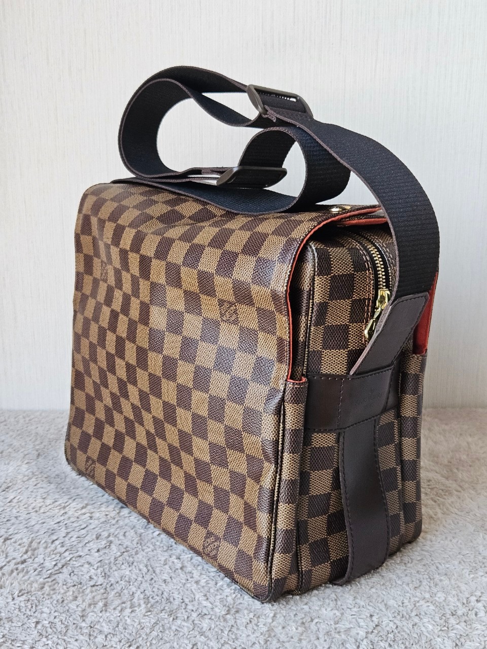 LV Naviglio Damier dc04
