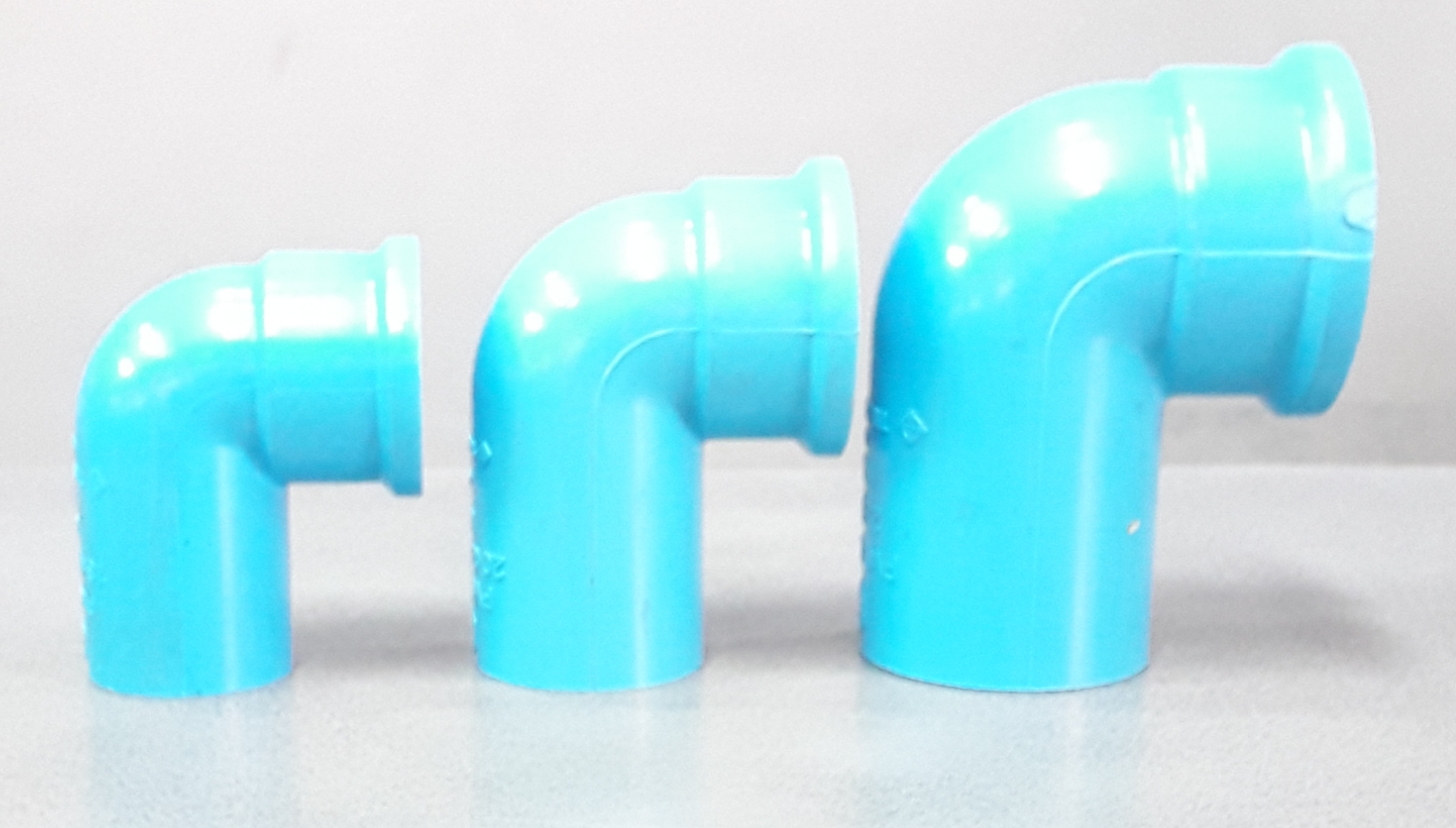 ข้องอ 90 เกลียวใน PVC ตราช้าง