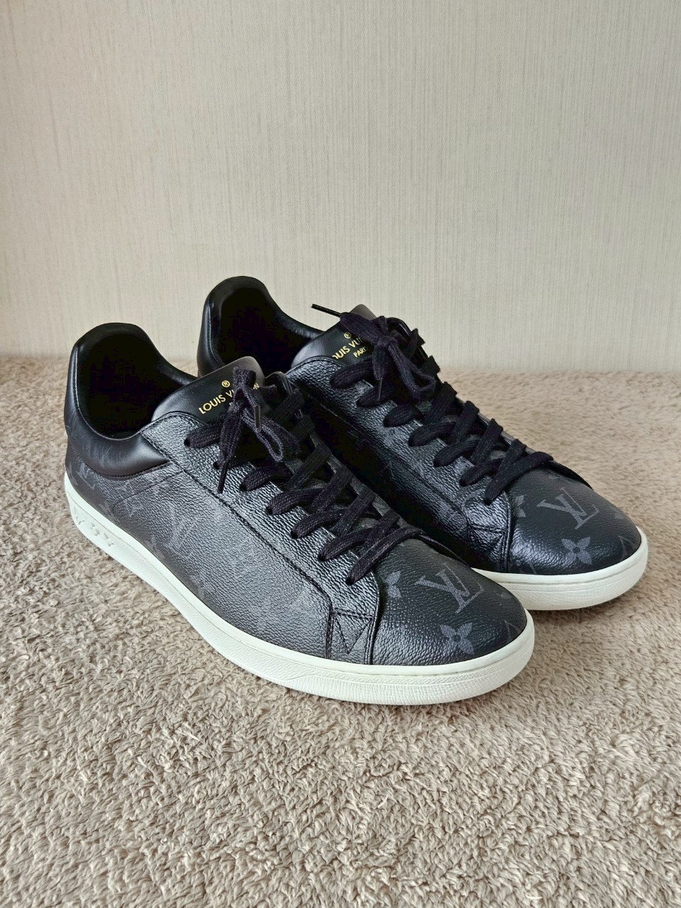 LV Luxembourg sneaker