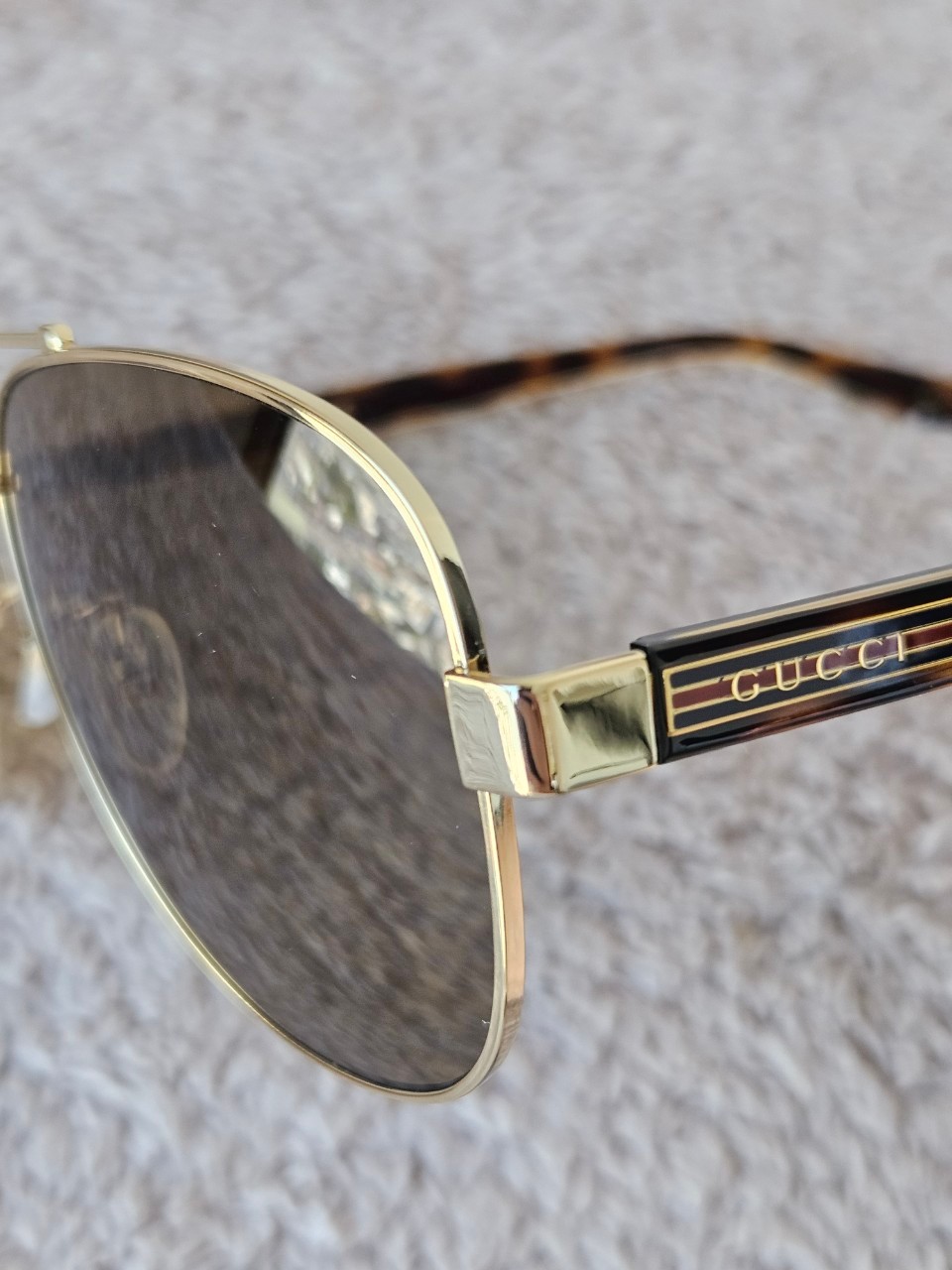 Gucci GG0528S Men's Aviator Sunglasses