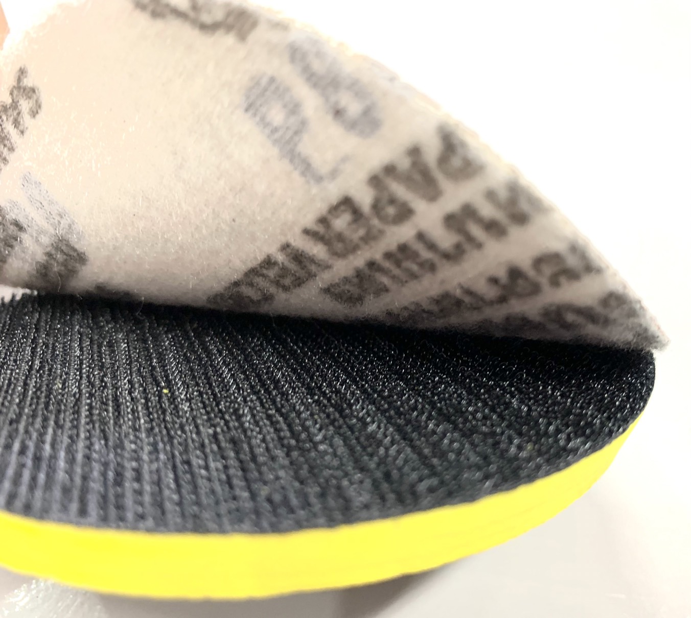 กระดาษทรายกลมหลังสักหลาด 4" Sumo (แผ่นละ)