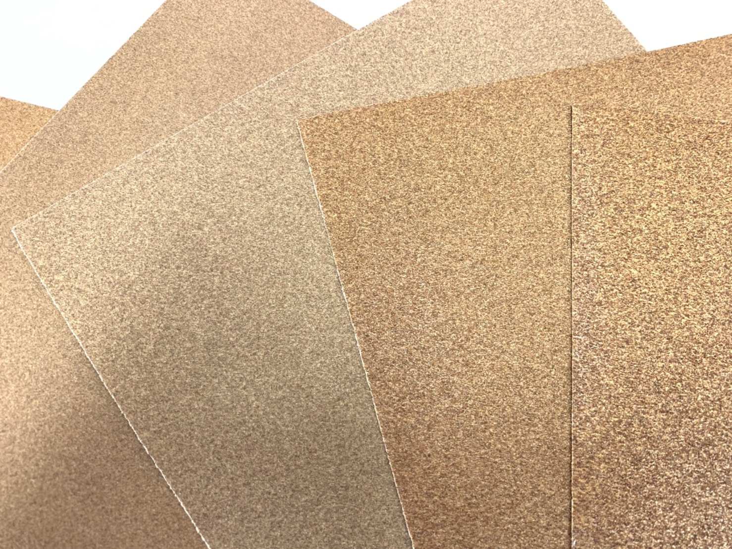 กระดาษทรายขัดไม้ ฉลาม TOA (แผ่นละ)