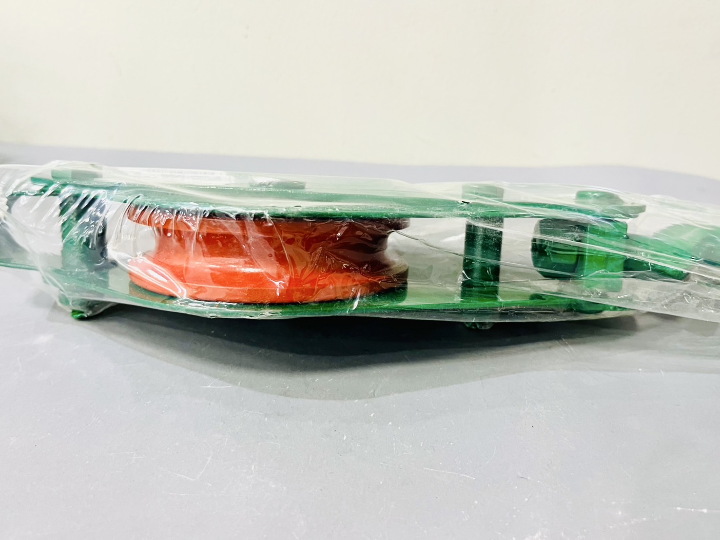 รอกเขียวเดี่ยว